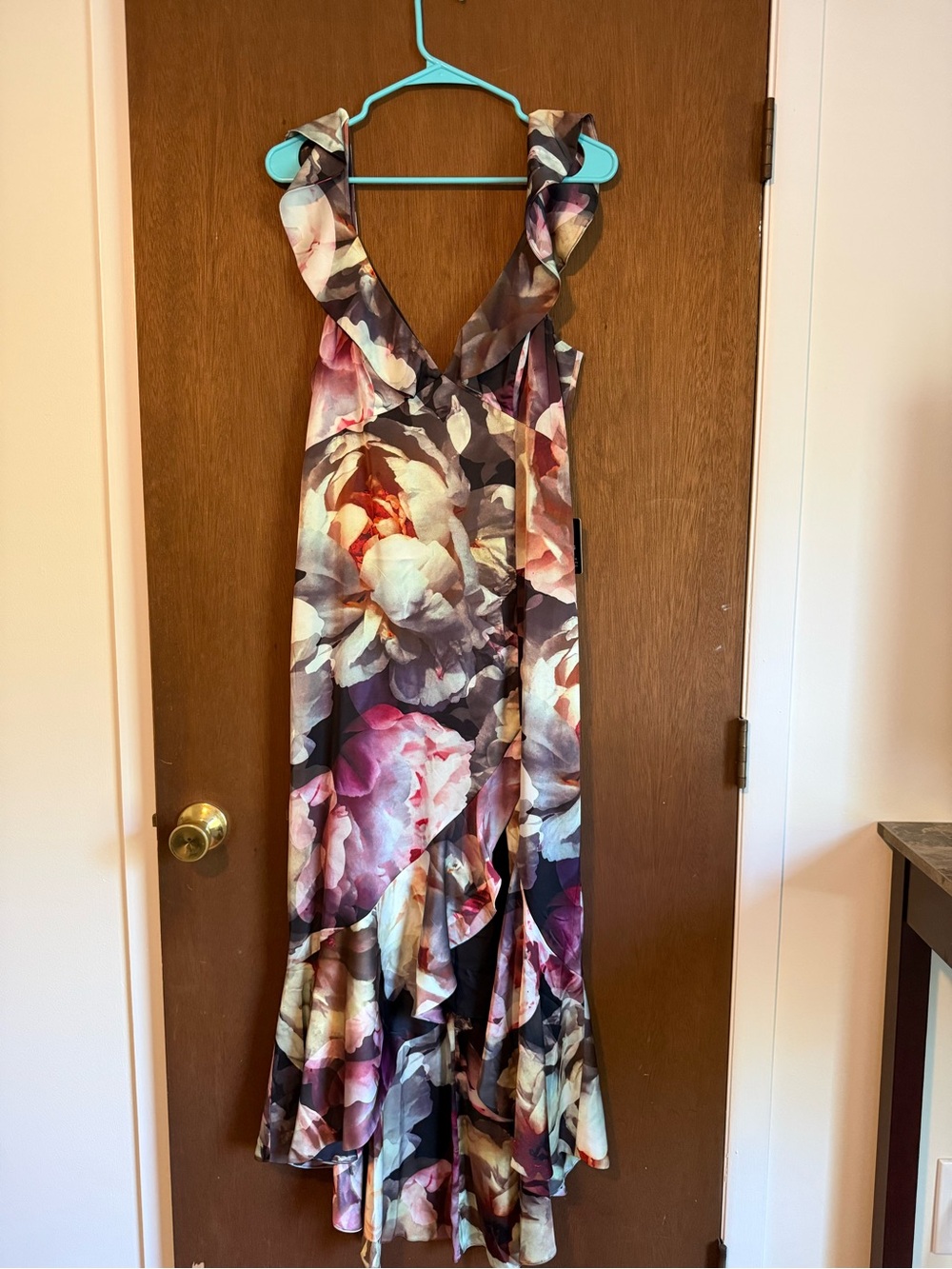 NWT Express Floral Ruffle Midi Dress